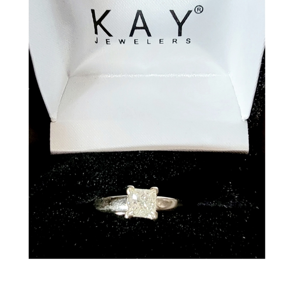 Diamond Solitaire - .75 Carat Diamond